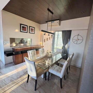 Team Area in 3.5 BHK Apartment at Imperial Heights Goregaon West, Best Nagar – for Sale