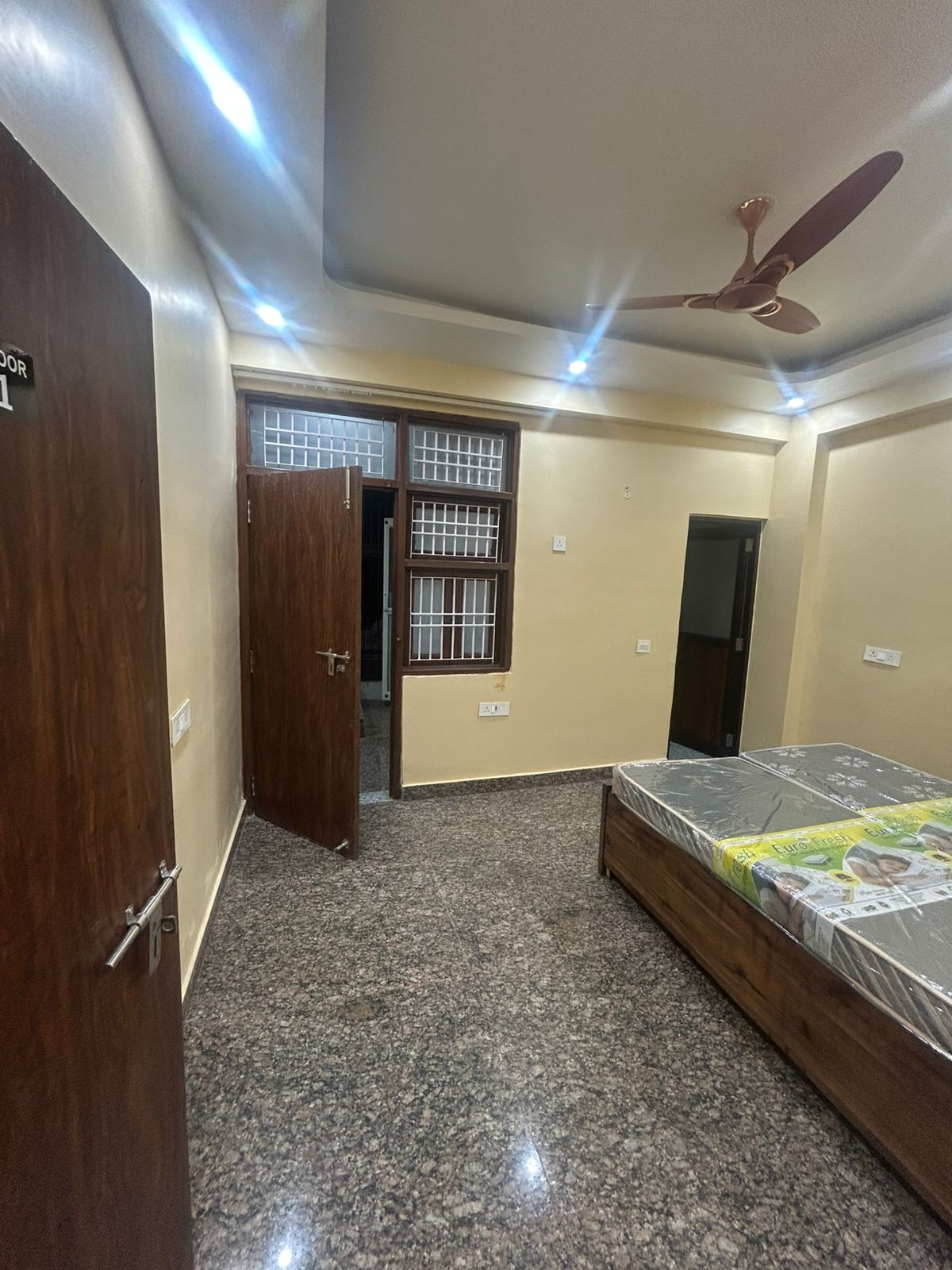 2 BHK + Study Room Builder Floor For Rent in RWA Apartments Sector 70