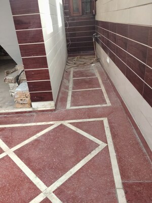 Balcony in 1.5 BHK Apartment at RWA Apartments Sector 70, Sector 70 – for Rent