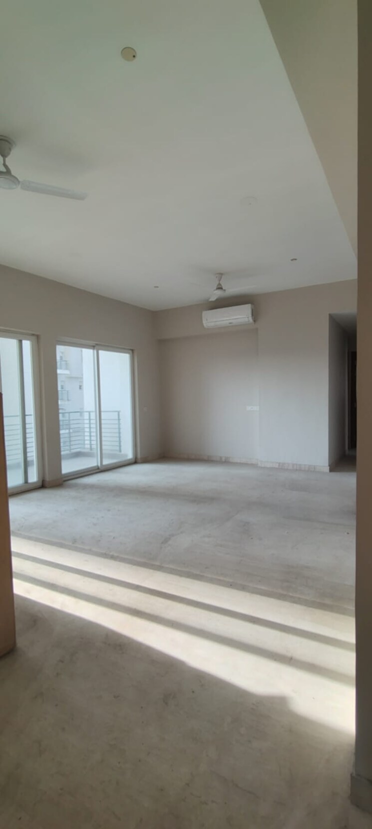 Room, spaze-kalistaa 3.5 Bedroom 3200 Sq.Ft. Apartment In Sector 84 Gurgaon 9687106