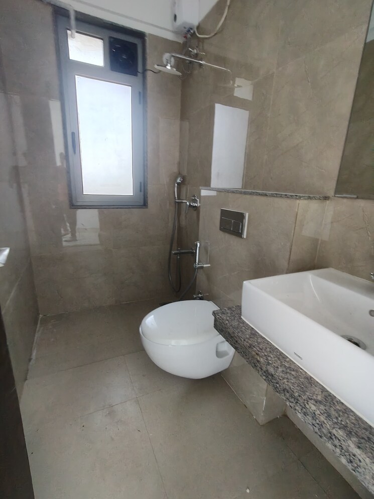 Bathroom, sunteck-city-avenue-4 2 Bedroom 644 Sq.Ft. Apartment In Goregaon West Mumbai 9687133