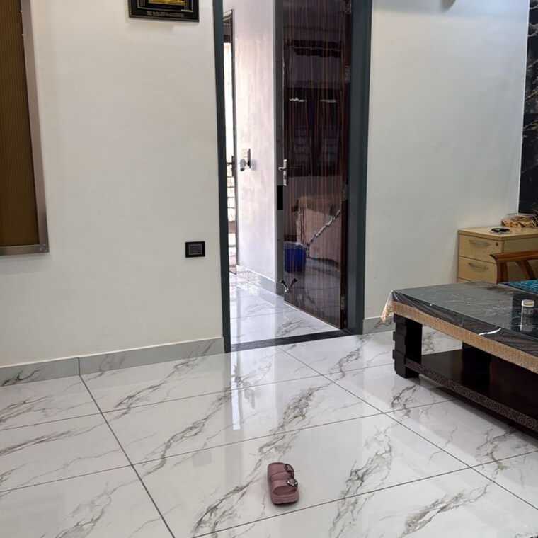 Balcony, palam vihar extension 6+ Bedroom 100 Sq.Yd. Independent House In Palam Vihar Extension Gurgaon 9687136