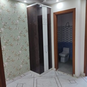Bedroom in 1 BHK Builder Floor at Dwarka Mor – for Rent