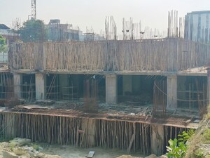 Shop – Exterior View View at Ratan Khand - for Sale