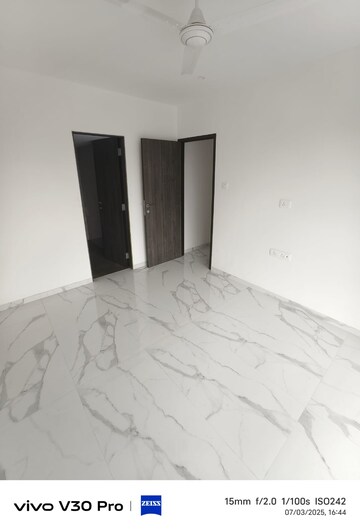 Bedroom in 1 BHK Apartment at Prabhav Society, Santacruz East – for Rent