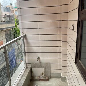 Balcony in 2 BHK Builder Floor at Dwarka Mor – for Rent