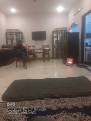 2 BHK Builder Floor For Rent in RWA Apartments, Sector 31