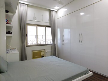 Bedroom in 2.5 BHK Apartment at Bredco New Viceroy Park , Kandivali East – for Sale