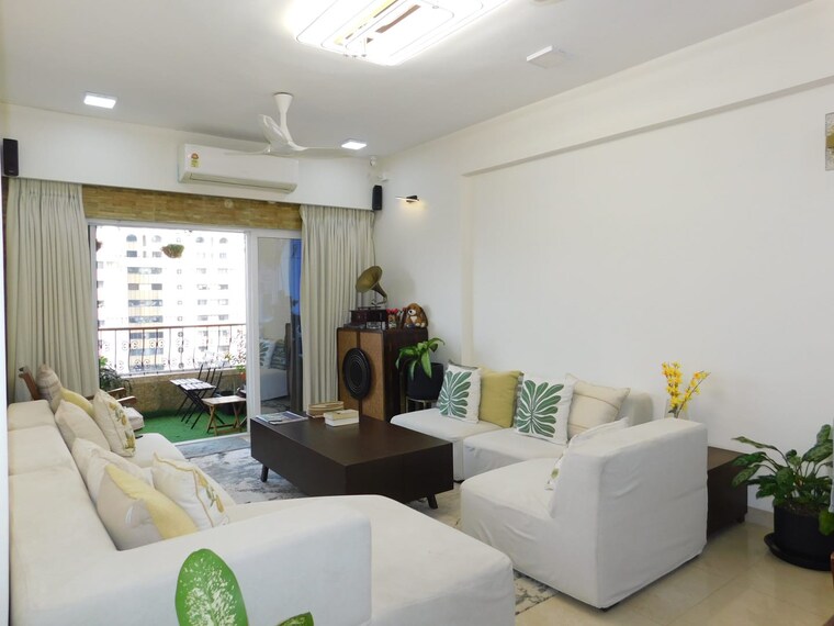Living Room, bredco-new-viceroy-park 2.5 Bedroom 950 Sq.Ft. Apartment In Kandivali East Mumbai 9687270