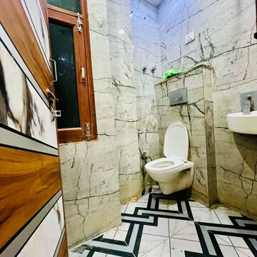 Bathroom in 2 BHK Builder Floor at Dwarka Mor – for Rent