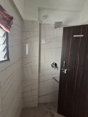 Bathroom in 3 BHK Apartment at New Manish Nagar – for Rent