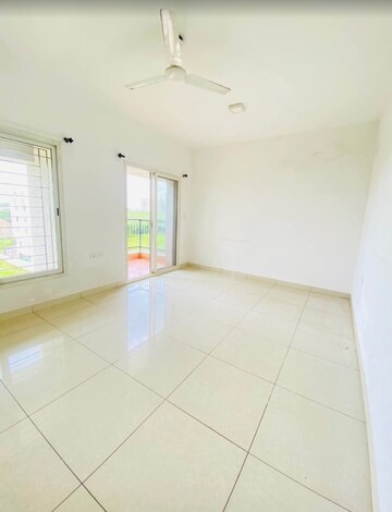 Room in 3 BHK Apartment at Sobha Garnet, Kondhwa – for Sale