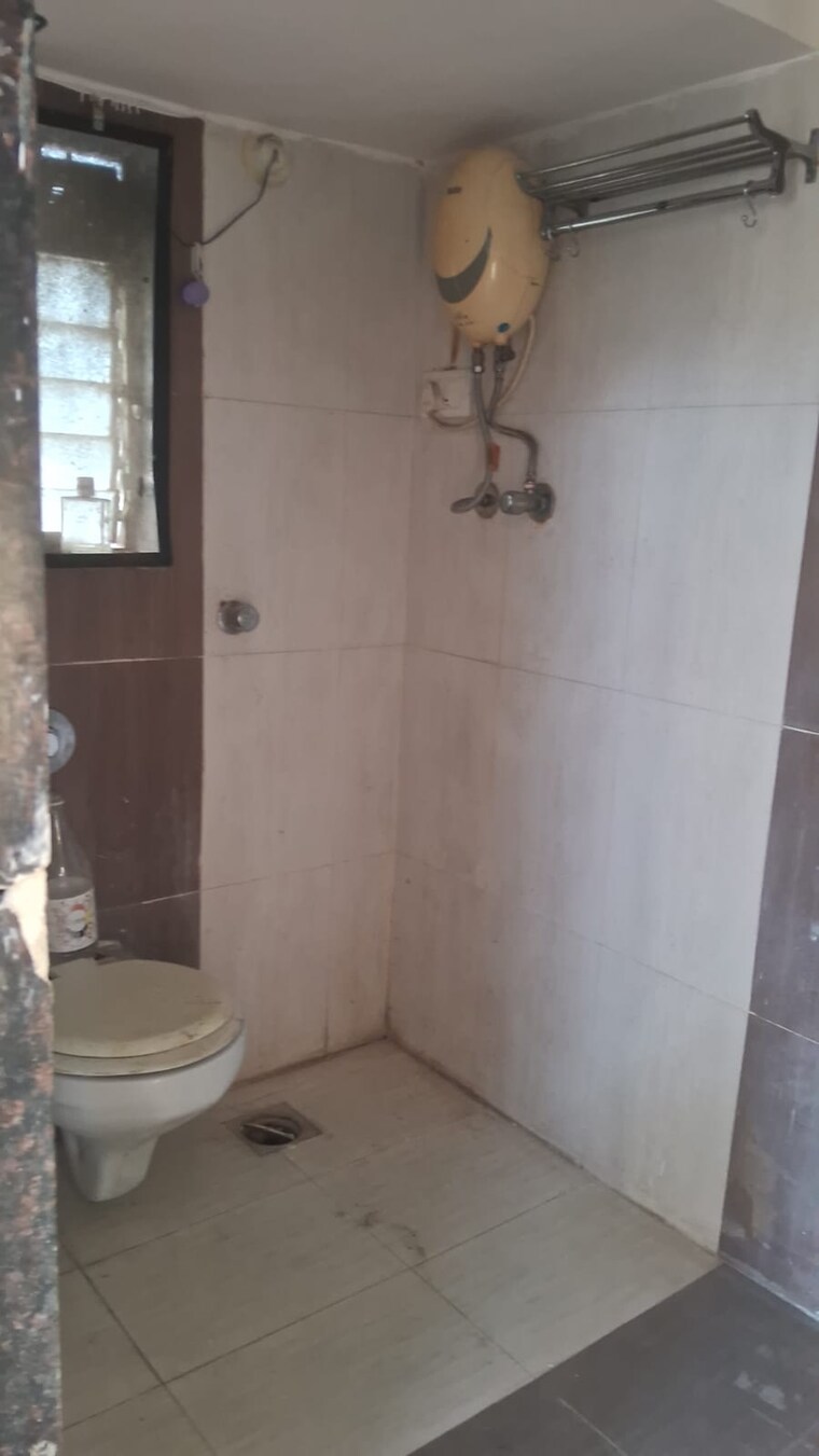 Master Bedroom, sanghvi-hills 3 Bedroom 1100 Sq.Ft. Apartment In Ghodbunder Road Thane 9687474