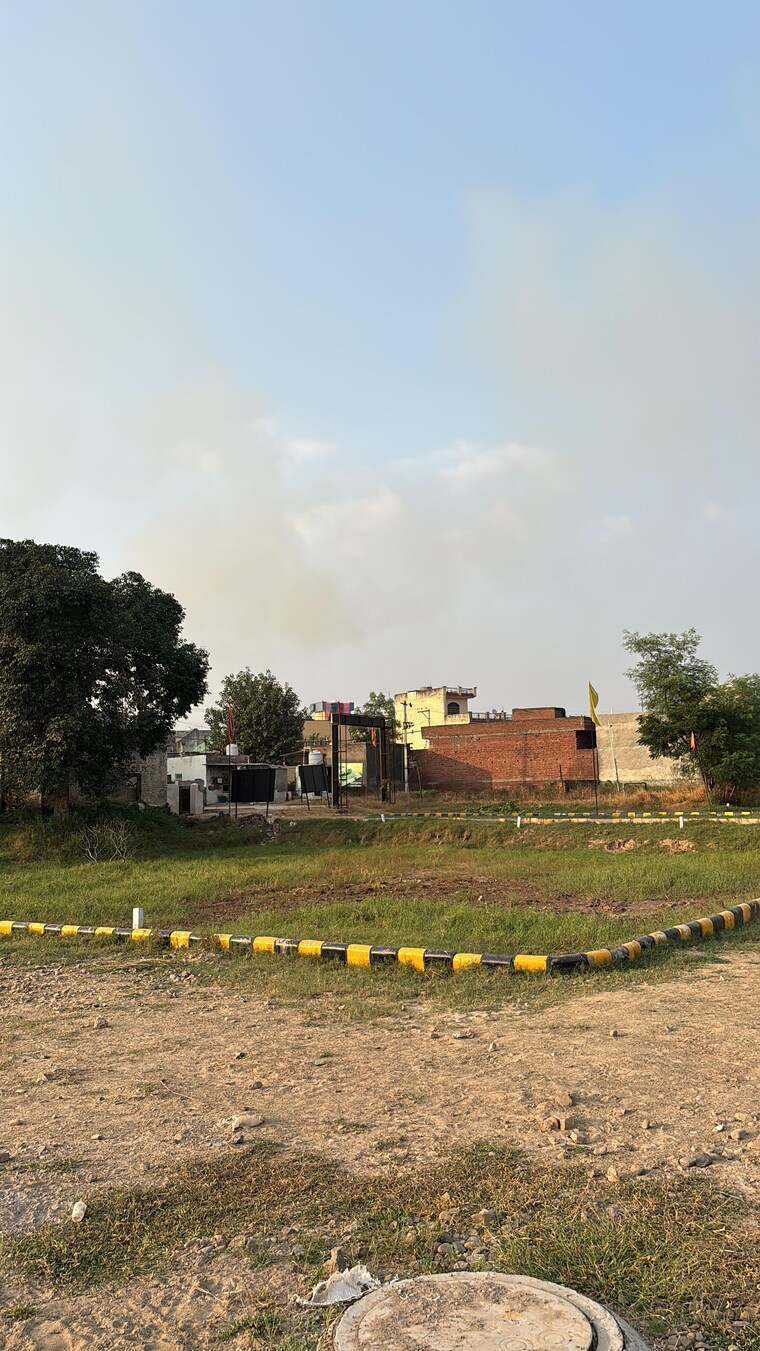 undefined, dera bassi  100 Sq.Yd. Plot In Dera Bassi Mohali 9687478