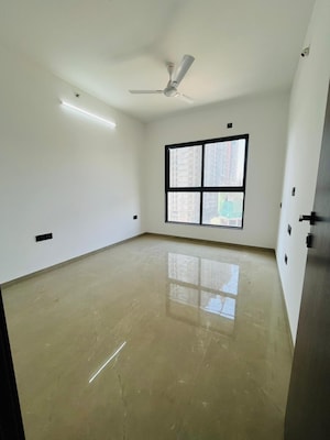 Room in 2 BHK Apartment at Dream Metropark County, Balewadi – for Rent
