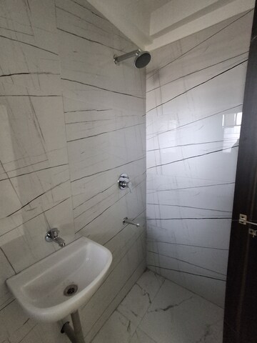 Bathroom in 3 BHK Apartment at New Manish Nagar – for Rent