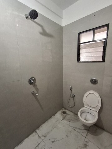 Bathroom in 3 BHK Apartment at New Manish Nagar – for Rent