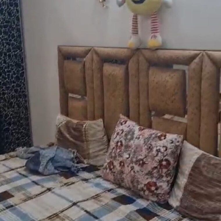 Bedroom, dwarka mor 2 Bedroom 60 Sq.Yd. Builder Floor In Dwarka Mor Delhi 9687499