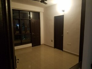 Room in 4 BHK Apartment at Sector 5 Dwarka – for Sale