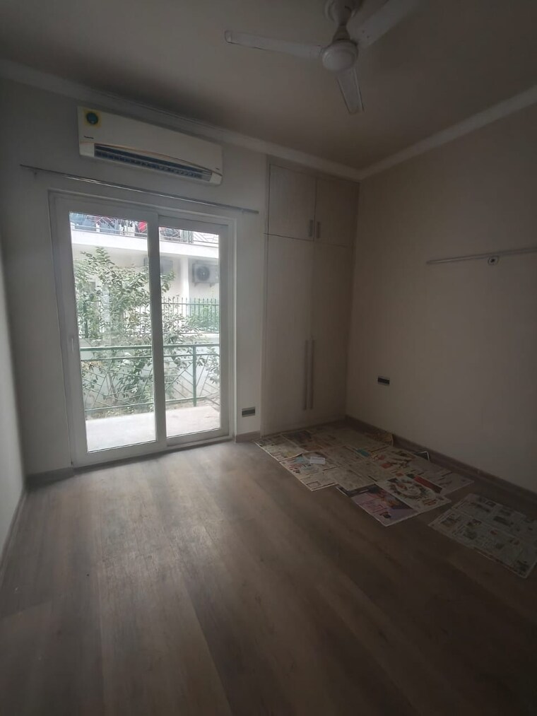 Room, central-park-cerise-suites 3 Bedroom 1210 Sq.Ft. Builder Floor In Sohna Sector 33 Gurgaon 9687508