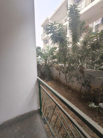 Balcony in 3 BHK Builder Floor at Central Park Cerise Suites, Sohna Sector 33 – for Rent