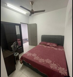 Room in  Pg at Vibhuti Khand – for Rent