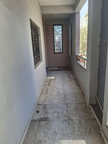 Parking in 2 BHK Villa at New Manish Nagar – for Rent