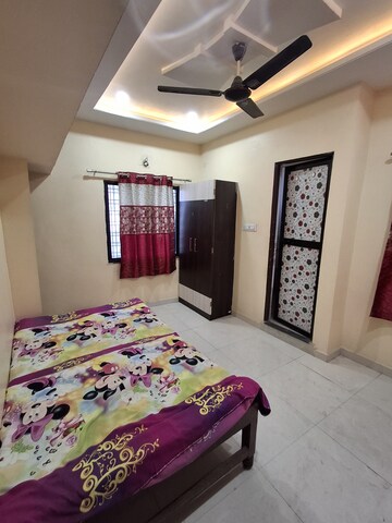 Furnished Amenities in 2 BHK Villa at New Manish Nagar – for Rent