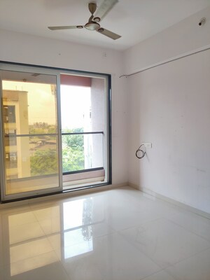 2 BHK Apartment For Rent in Deiv Virat Grandeur, Thakurli