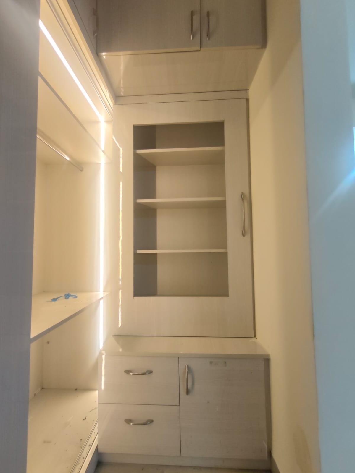 Building Lobby in 4 BHK Apartment at SARE Petioles, Sector 92 – for Rent