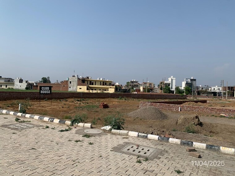 undefined, dera bassi  100 Sq.Yd. Plot In Dera Bassi Mohali 9687540
