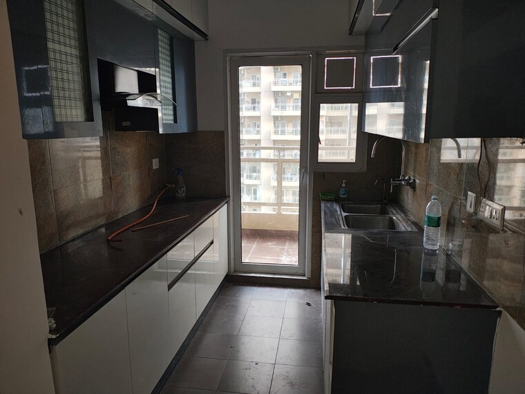 Kitchen, amrapali-crystal-homes 3 Bedroom 1375 Sq.Ft. Apartment In Sector 76 Noida 9687541