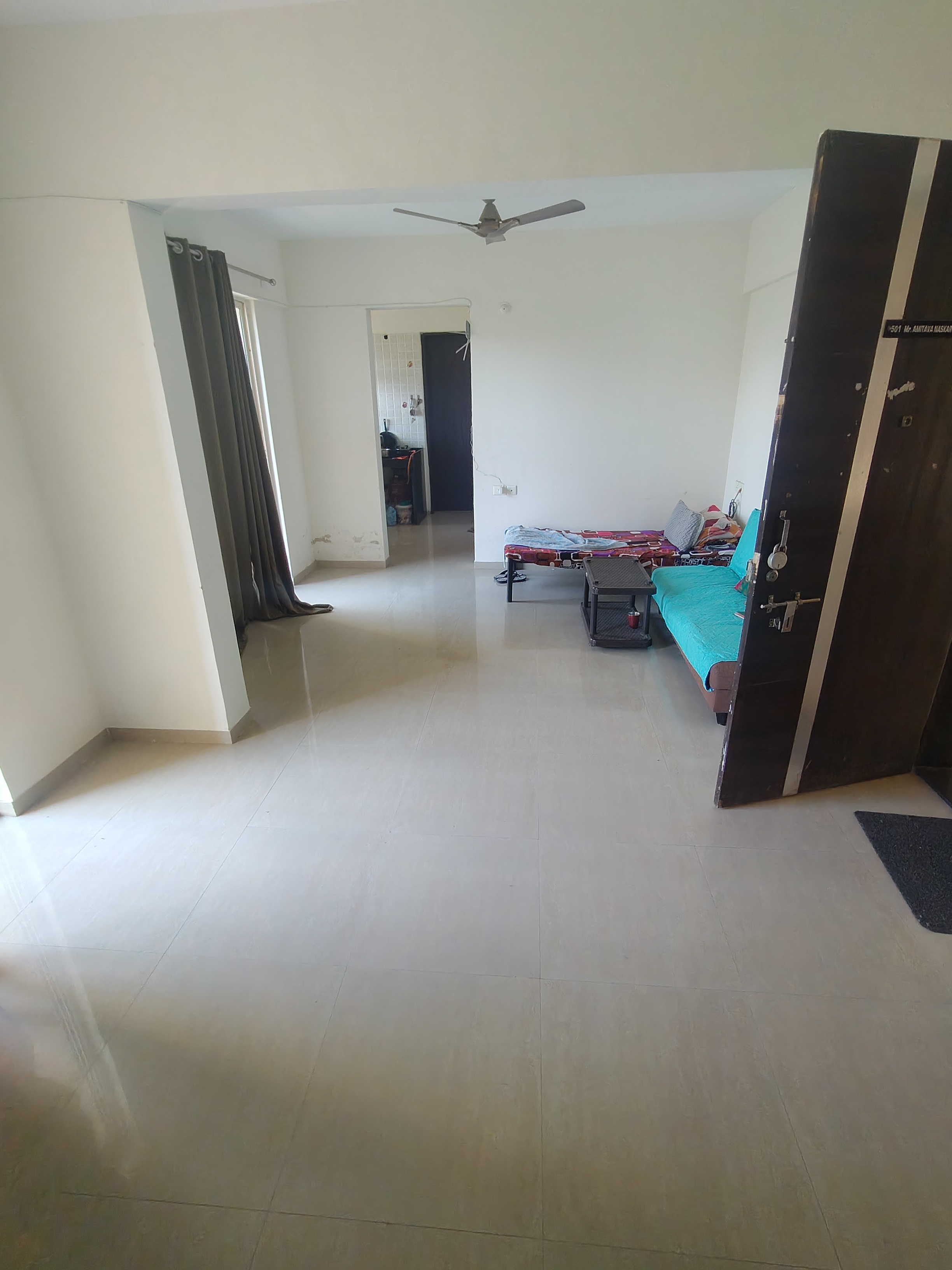 2.5 BHK + Pooja Room Apartment For Sale in Vedant Kingston Serene