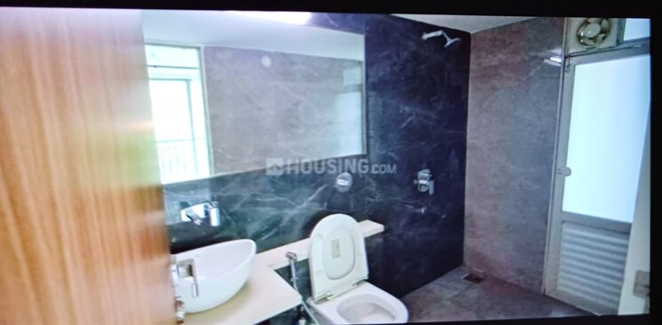 Bathroom, kesar-equinox 3 Bedroom 1033 Sq.Ft. Apartment In Dadar East Mumbai 9687566
