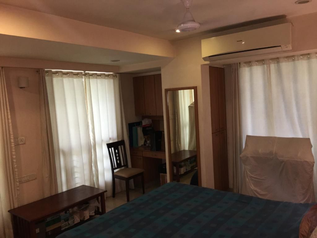 Bedroom in 2 BHK Apartment at The Mornings Apartment, Bandra West – for Rent