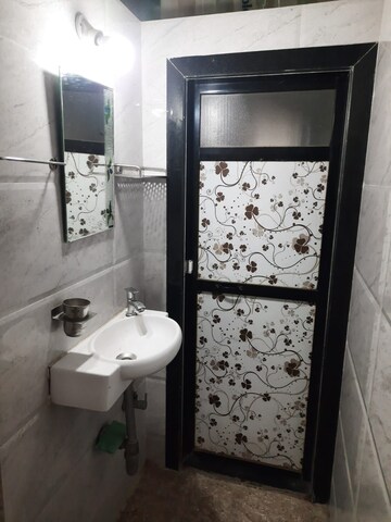 Bathroom in 3 BHK Apartment at Rustomjee Urbania Azziano, Thane West – for Rent