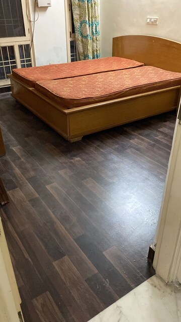 Room in 3 BHK Builder Floor at Kohli One Malibu Town, Sector 47 – for Rent