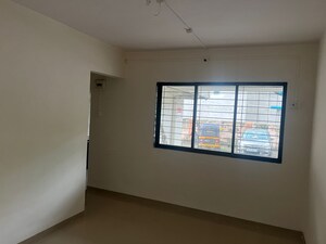 Room in 2 BHK Apartment at Panchavati CHS, Vasant Vihar – for Rent