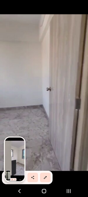 Bathroom in 1 RK Apartment at Highland CHS, Pali Hill – for Rent