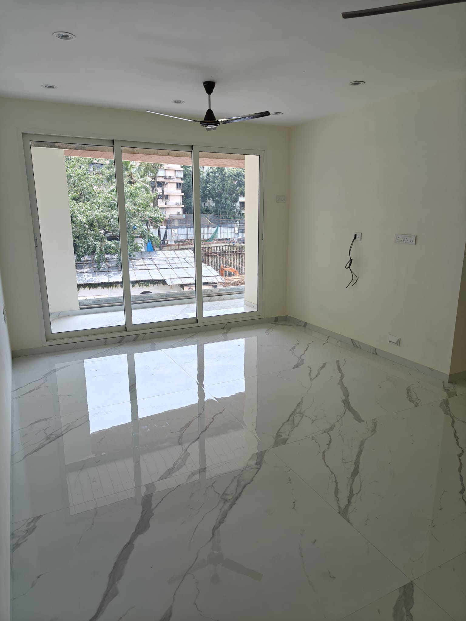 Room, joy-legend 3 Bedroom 1515 Sq.Ft. Apartment In Khar West Mumbai 9687611