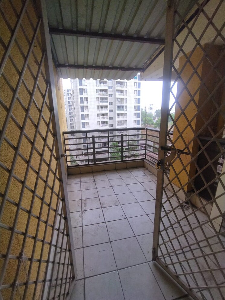 Balcony, r-euphoria-apartments 2.5 Bedroom 1050 Sq.Ft. Apartment In Kondhwa Pune 9687612