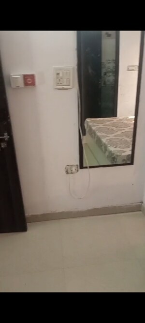 Room in 1 RK Builder Floor at Sadarpur – for Rent