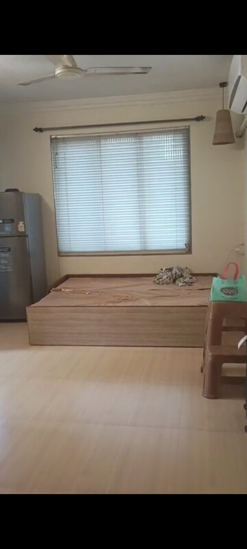 1 BHK Apartment For Rent in Pali Hill Niketan, Pali Hill