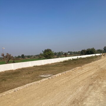 Plot Area in  Plot at Sector 22d Yamuna Expressway – for Sale