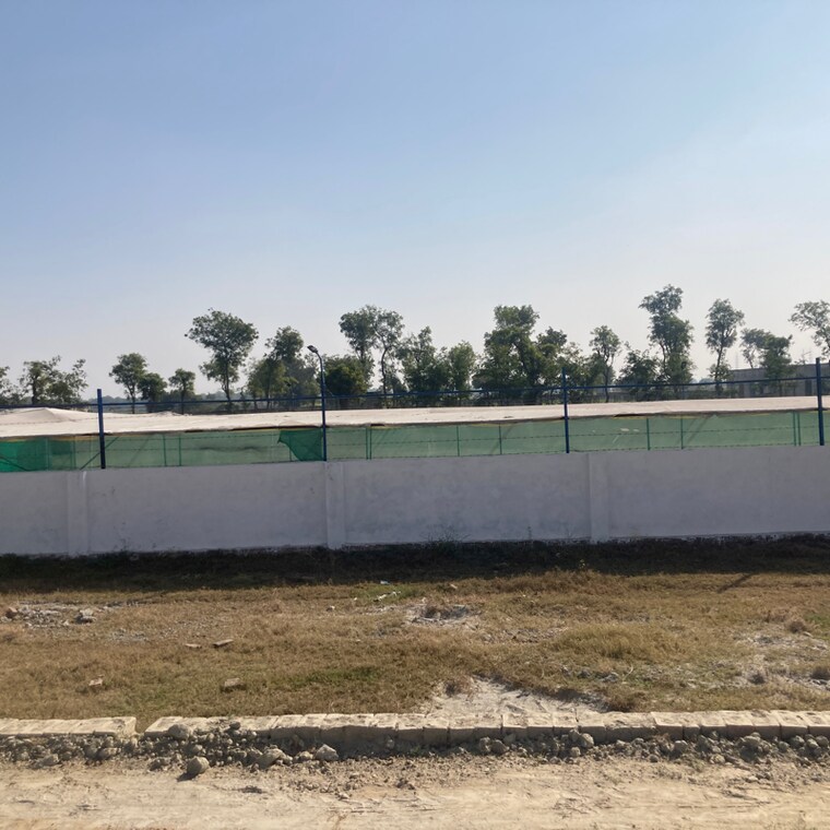undefined, sector 22d yamuna expressway  150 Sq.Yd. Plot In Sector 22d Yamuna Expressway Greater Noida 9687629