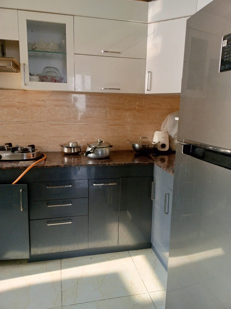 Kitchen, omaxe-the-palace 3 Bedroom 1615 Sq.Ft. Apartment In Gomti Nagar Lucknow 9687684