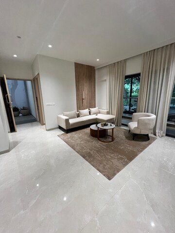 Bedroom in 2 BHK Apartment at Juinagar – for Sale