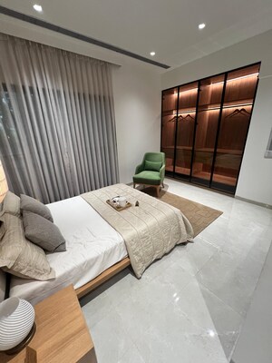 Bedroom in 2 BHK Apartment at Juinagar – for Sale