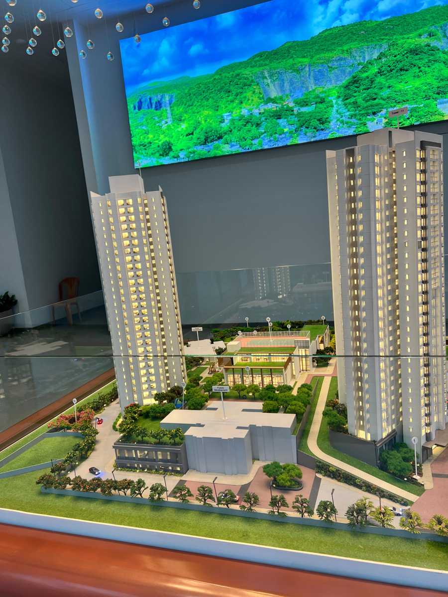 2 BHK Apartment For Sale in Raheja Jade City