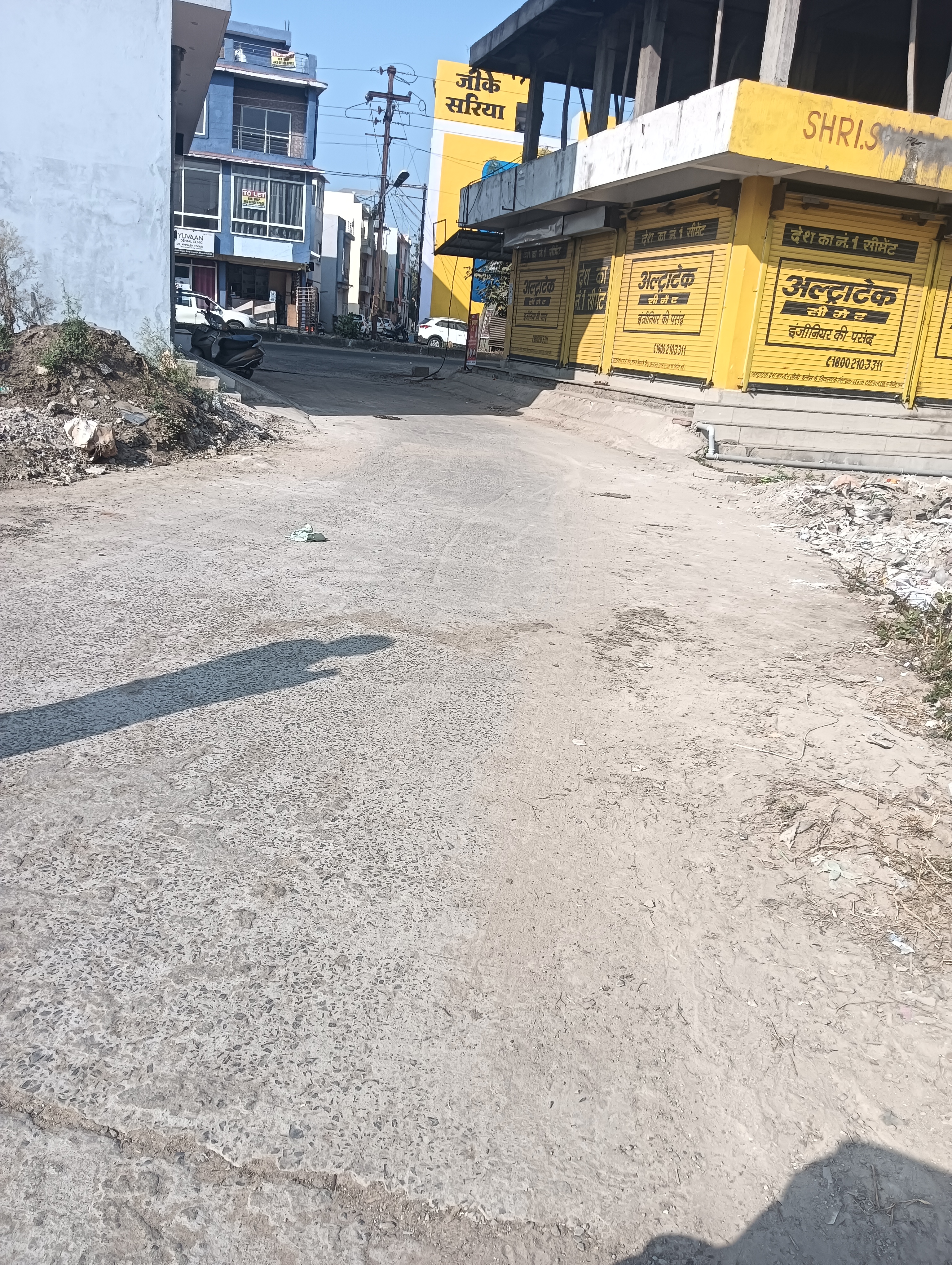 Plot For Sale in Danish Nagar